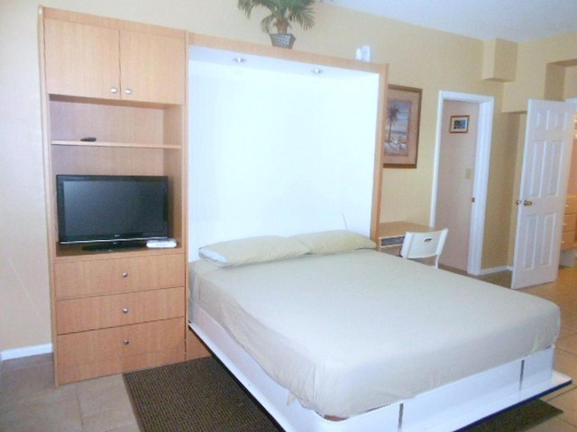 Casablanca On The Beach Miami Beach Room photo