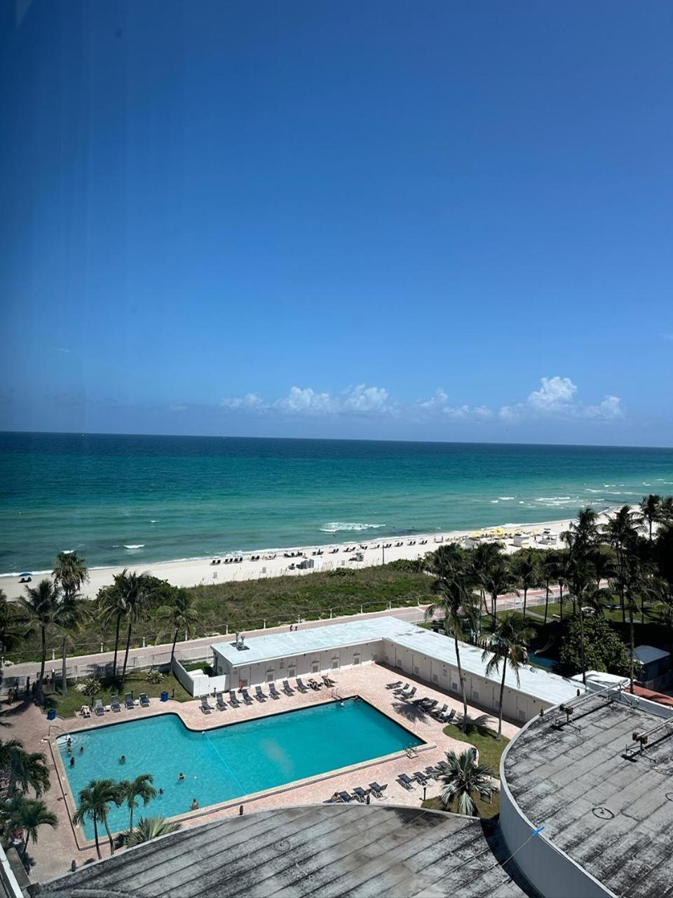 Casablanca On The Beach Miami Beach Room photo